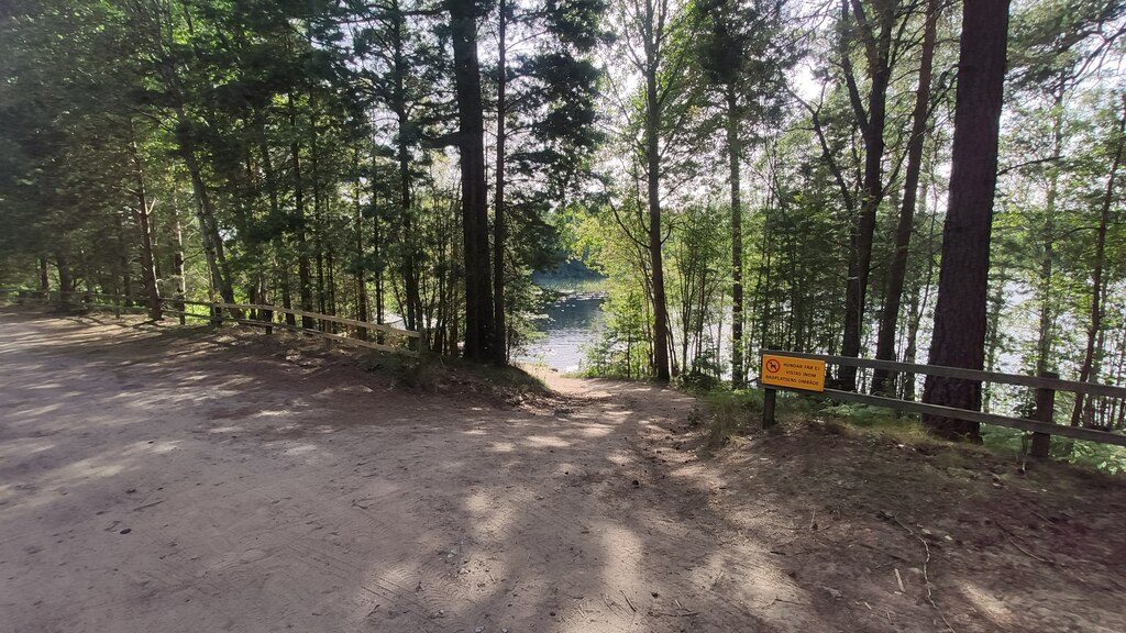 Bild 5 från kolmården parkering vid badplats böksjön